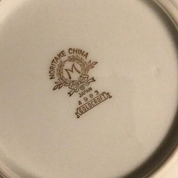 Noritake Goldcroft Soup Bowl - Picture 2 of 4